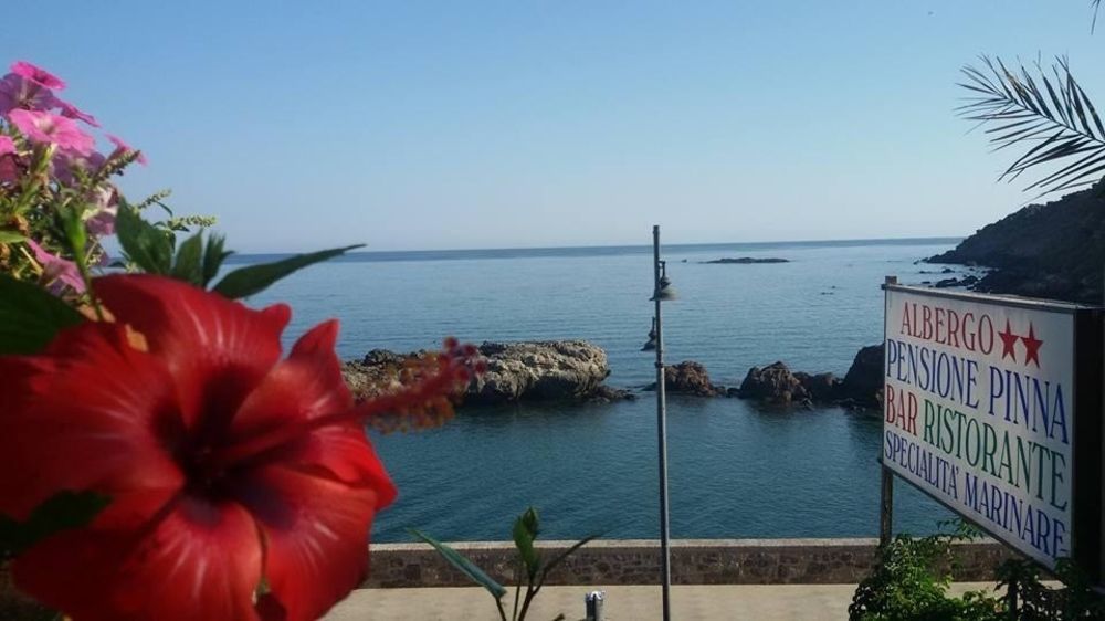 Antica Pensione Pinna Castelsardo Exterior foto